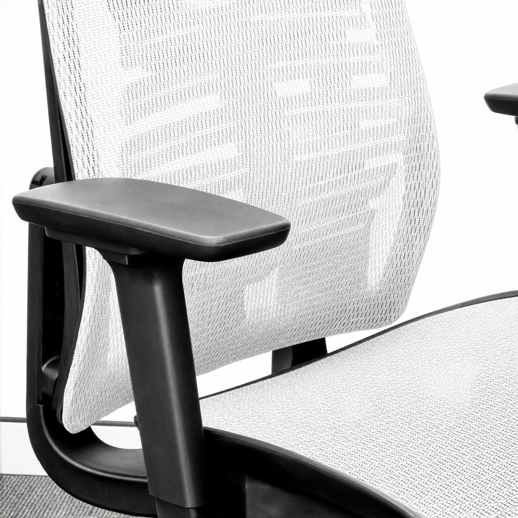 Desky Big & Tall High Back Office Chair - Image 3