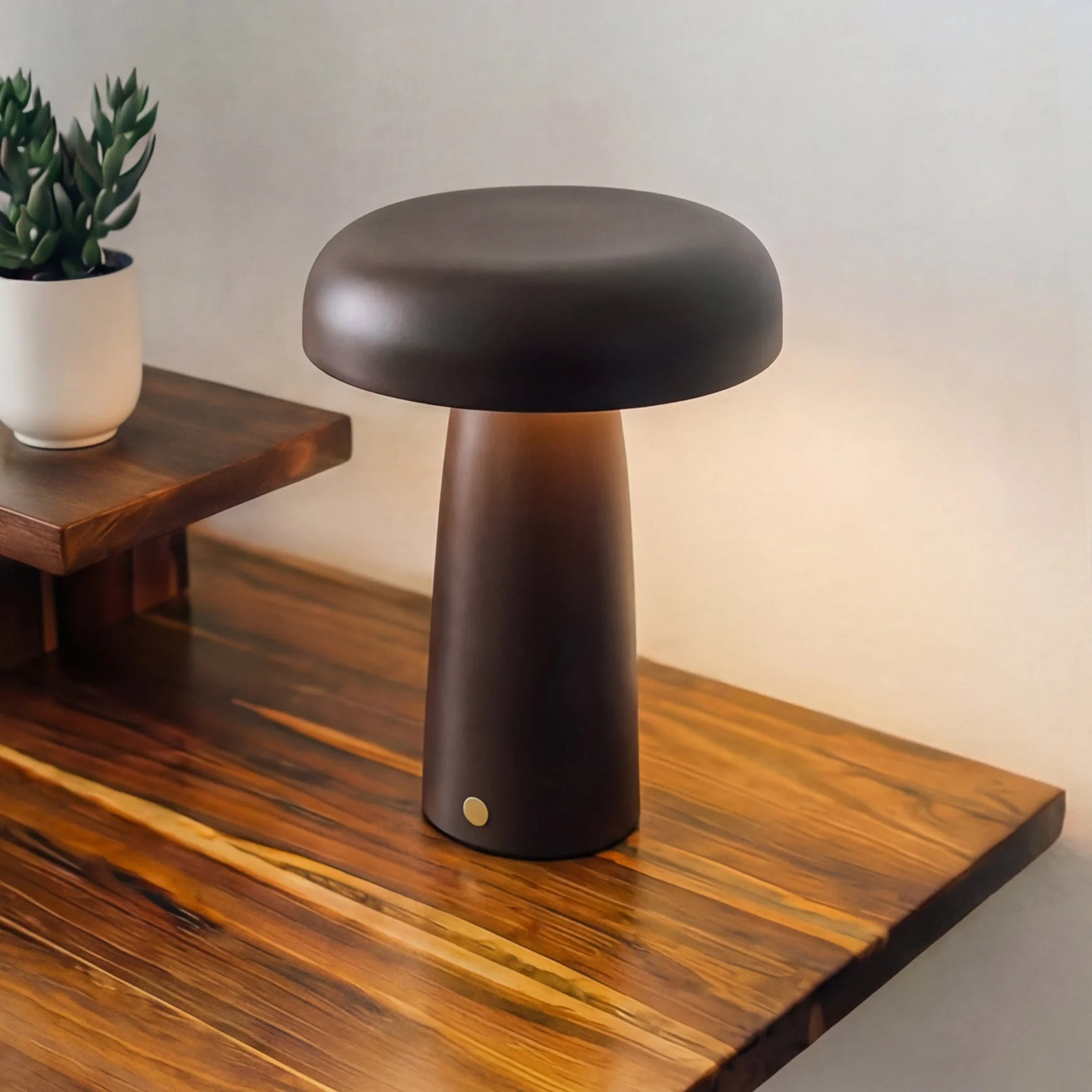 Desky Mushroom Cordless Desk Lamp - Image 8