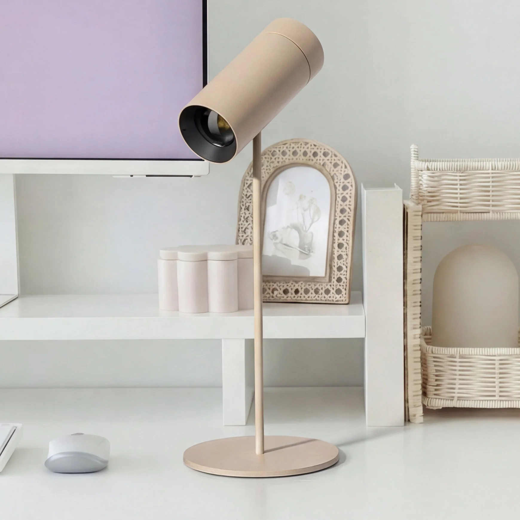 Desky Spotlight Cordless Lamp - Image 7