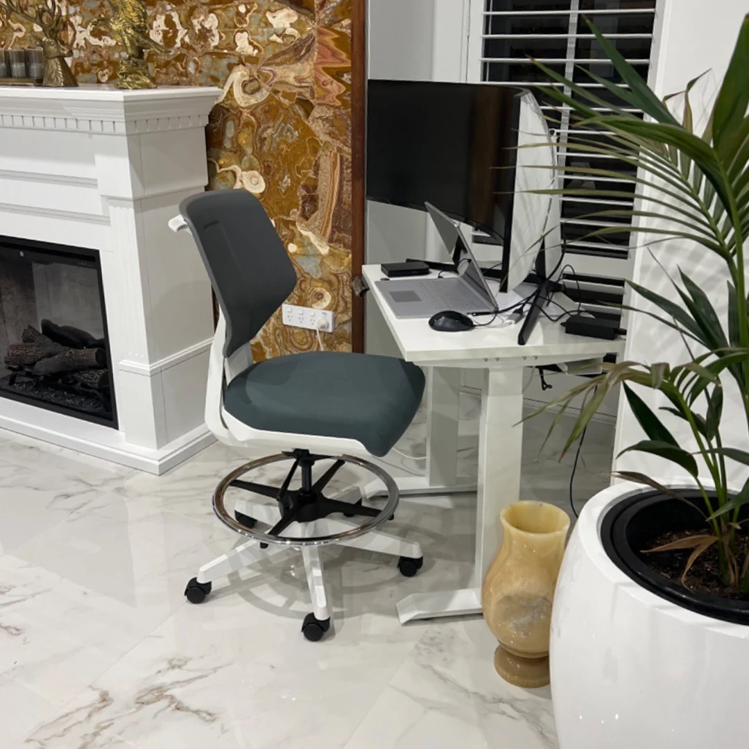 Desky Swivel 3D Tilt Drafting Chair - Image 3