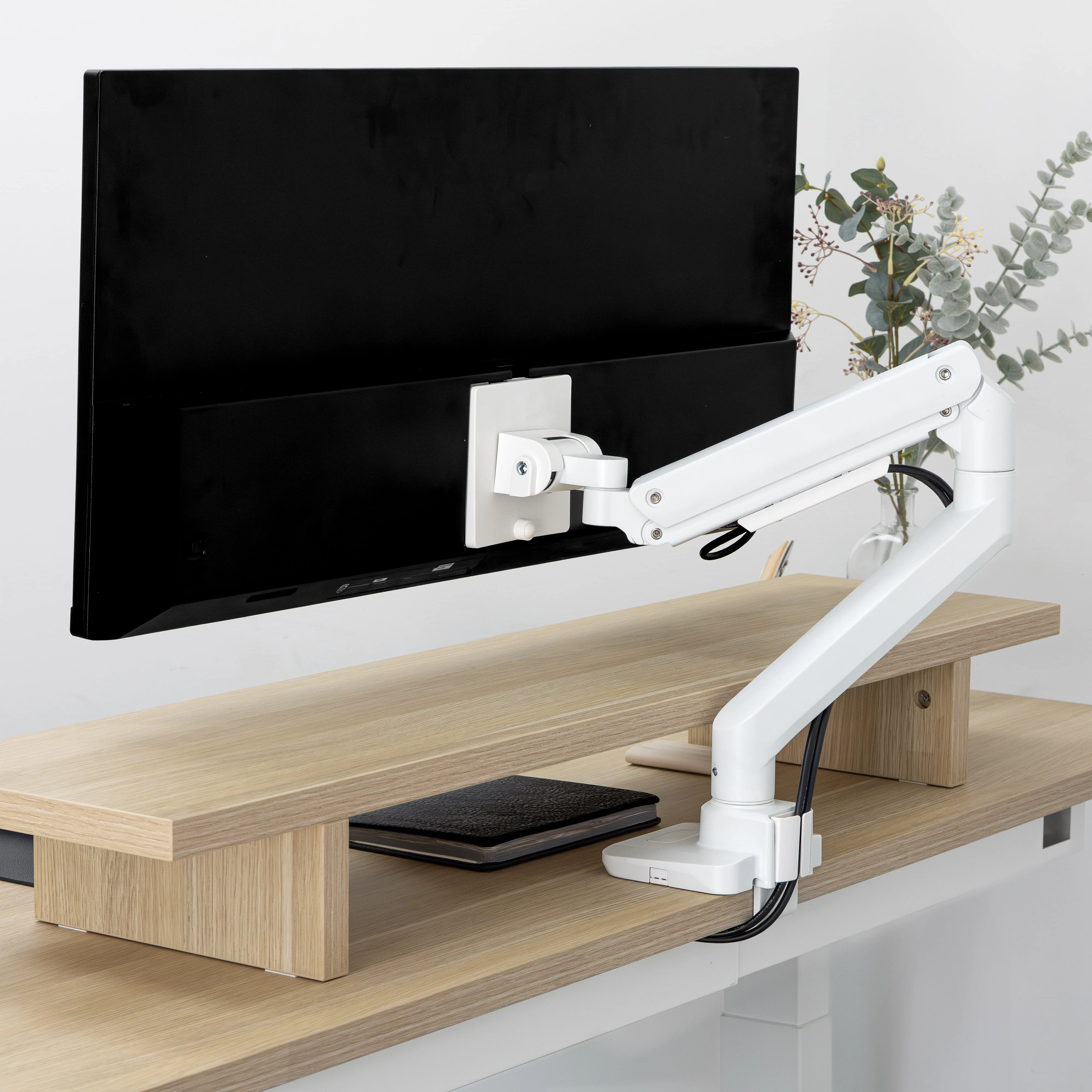 Desky Heavy Duty Ultrawide Monitor Arm - Image 4