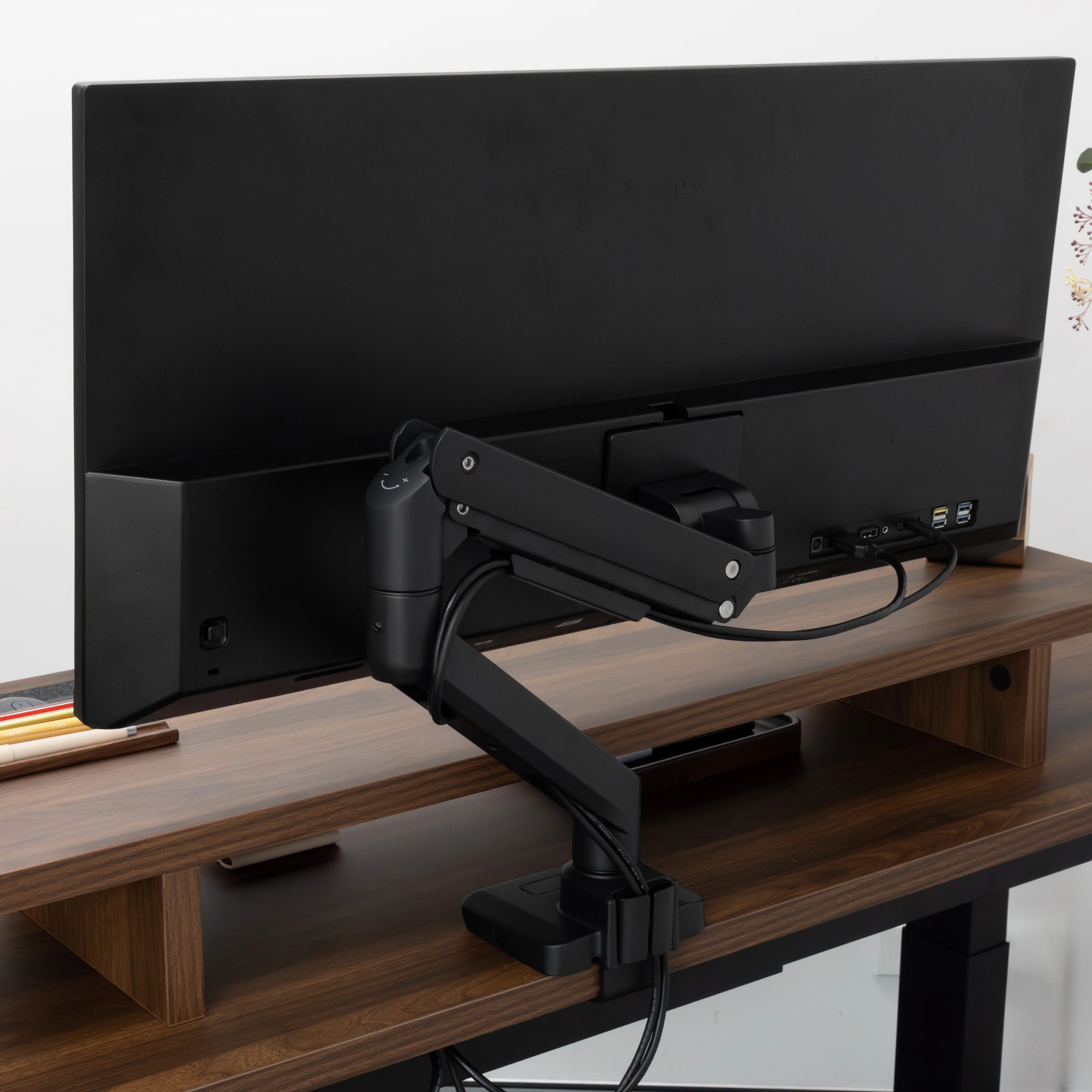 Desky Heavy Duty Ultrawide Monitor Arm - Image 6
